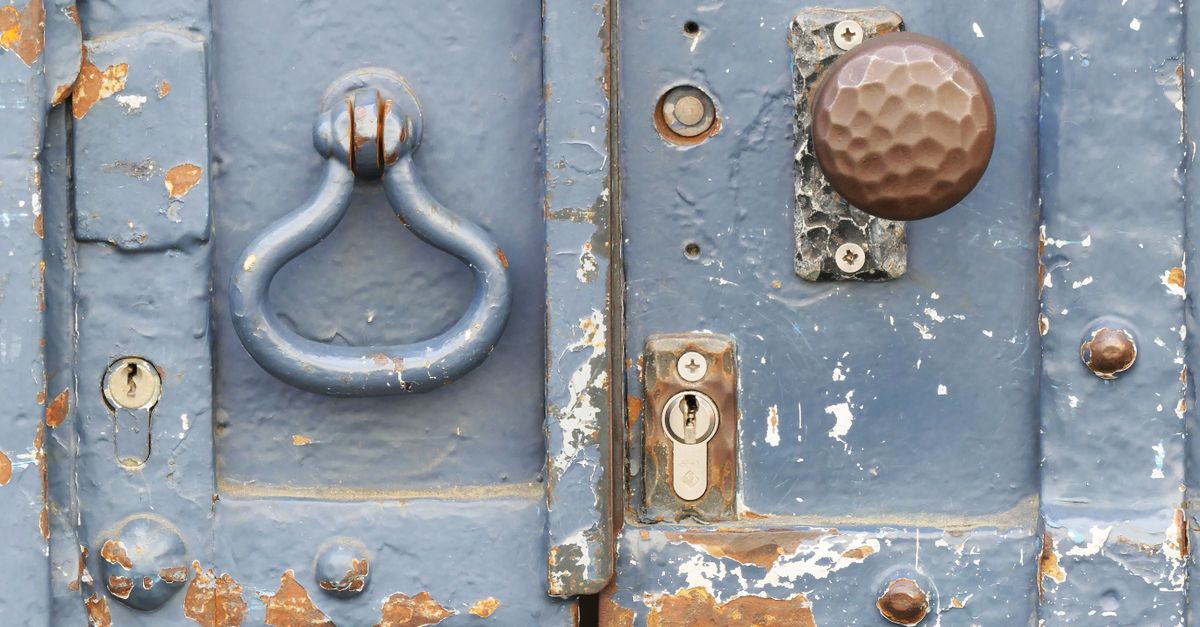 Mortise Lock vs. Door Knob Lock: Which Is Right for Your Door? — Hopewell Junction Locksmith